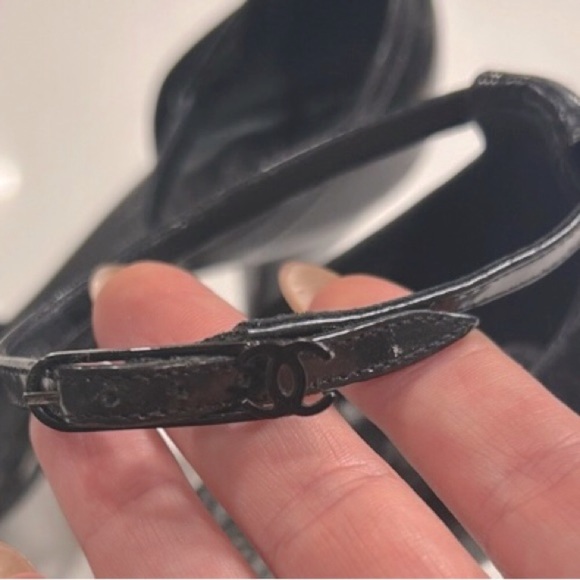 CHANEL CAP TOE CC ANKLE STRAP HEEL - Picture 3 of 9